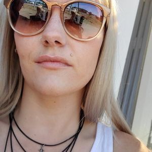 Meet your Posher, Brandy